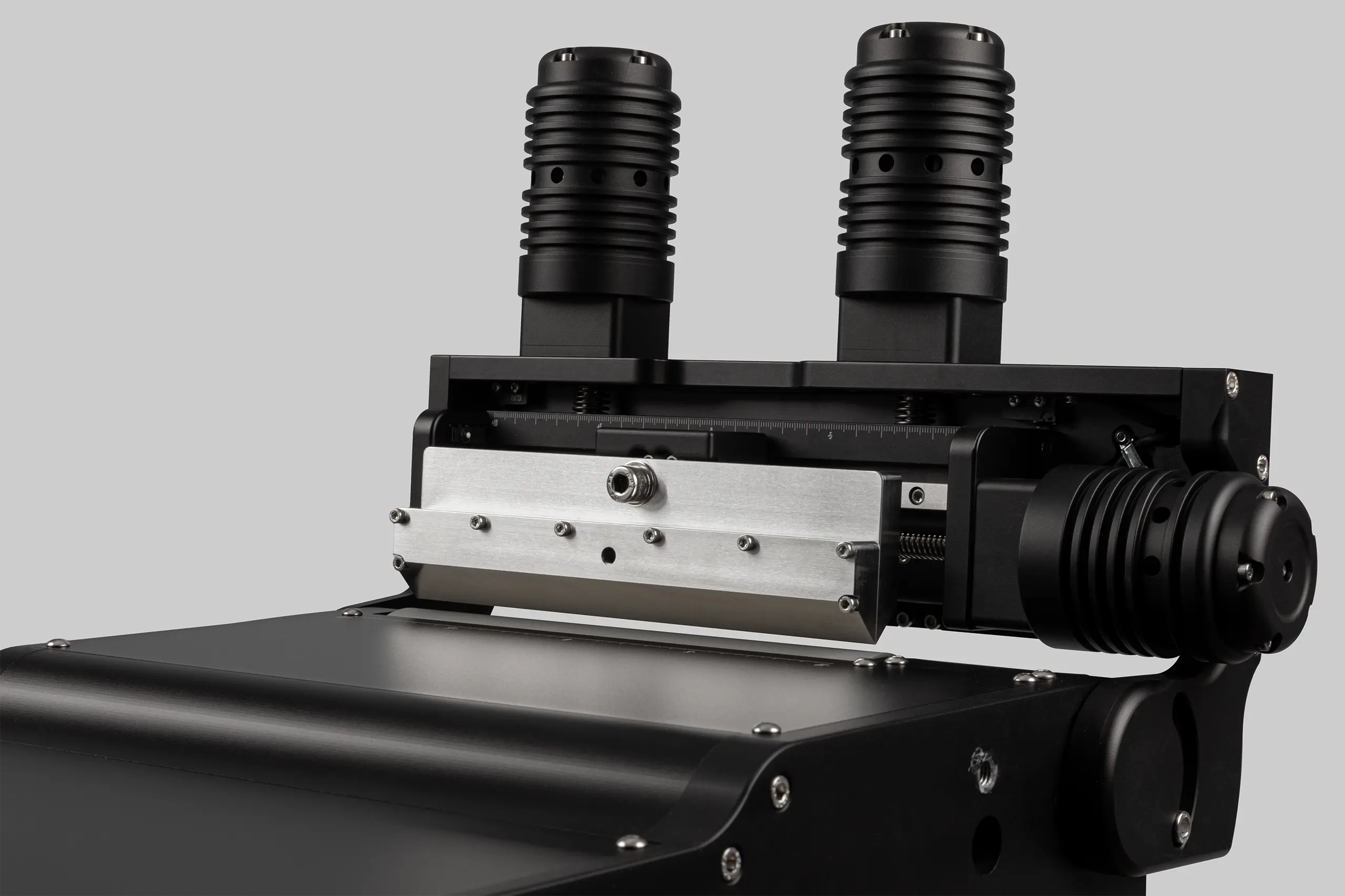 Laboratory equipment for coating and/or characterizing printed electronics.